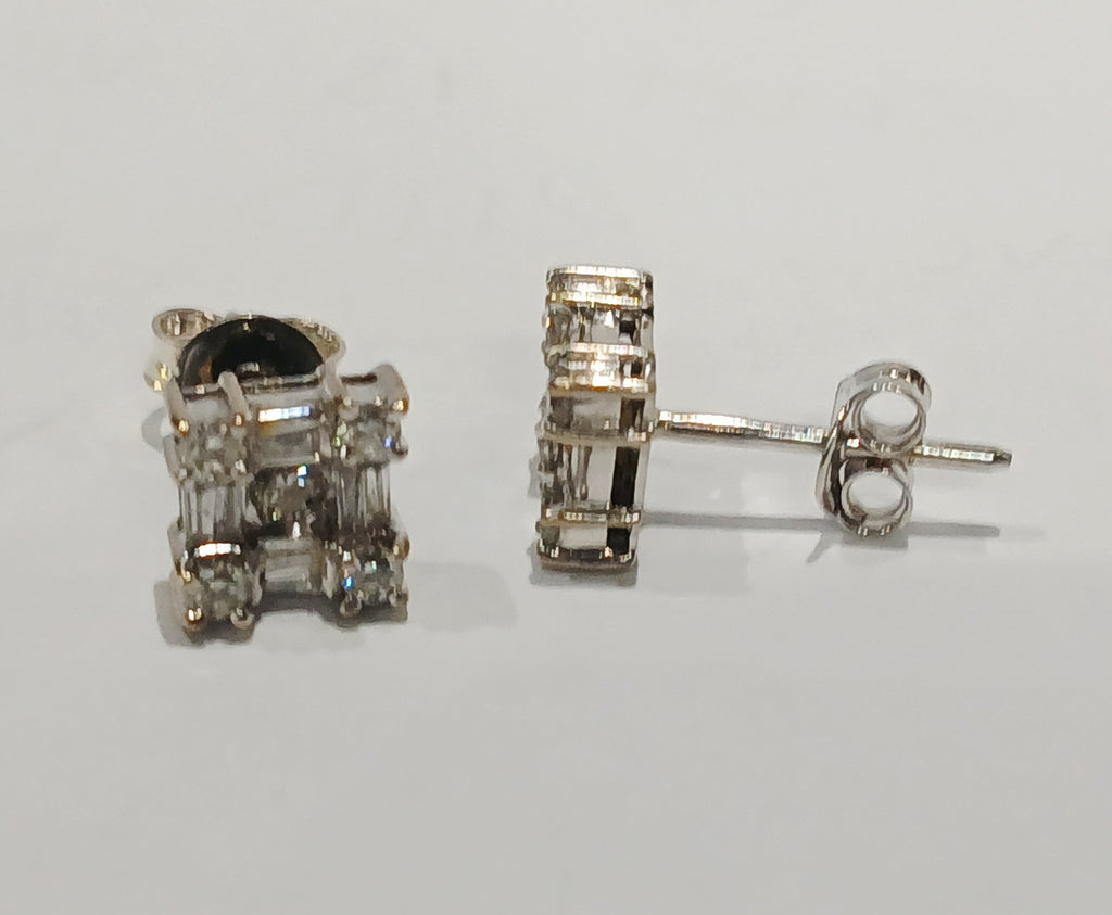 18WG 2.0G DIAMOND SET SQUARE STUD EARRINGS | PRE OWNED