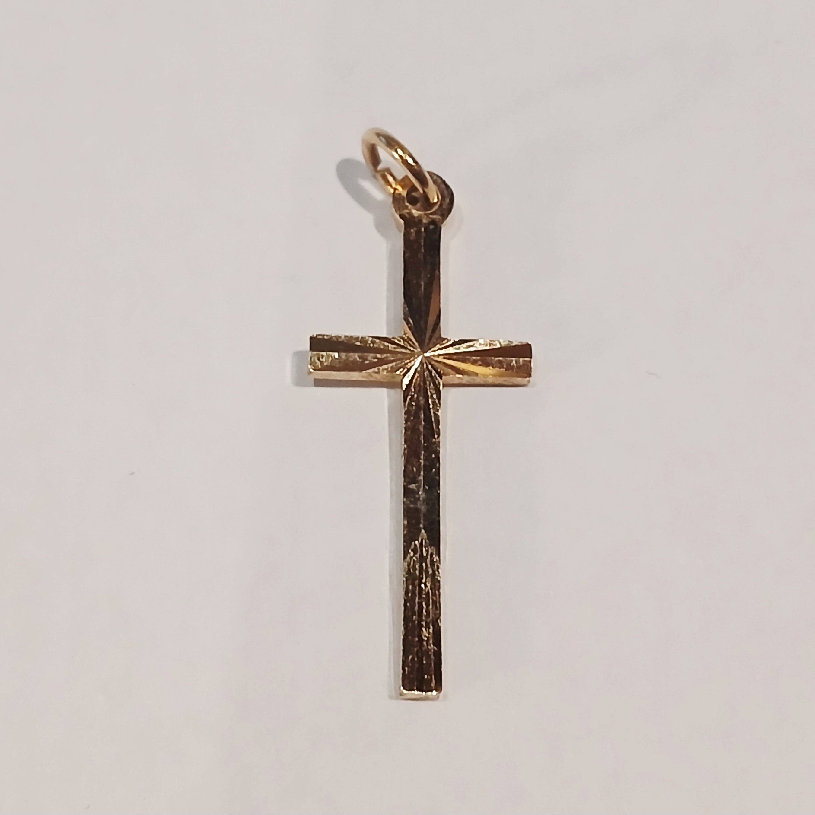9CT YELLOW GOLD 1.1G DC 30MM CROSS ONLY | PRE OWNED