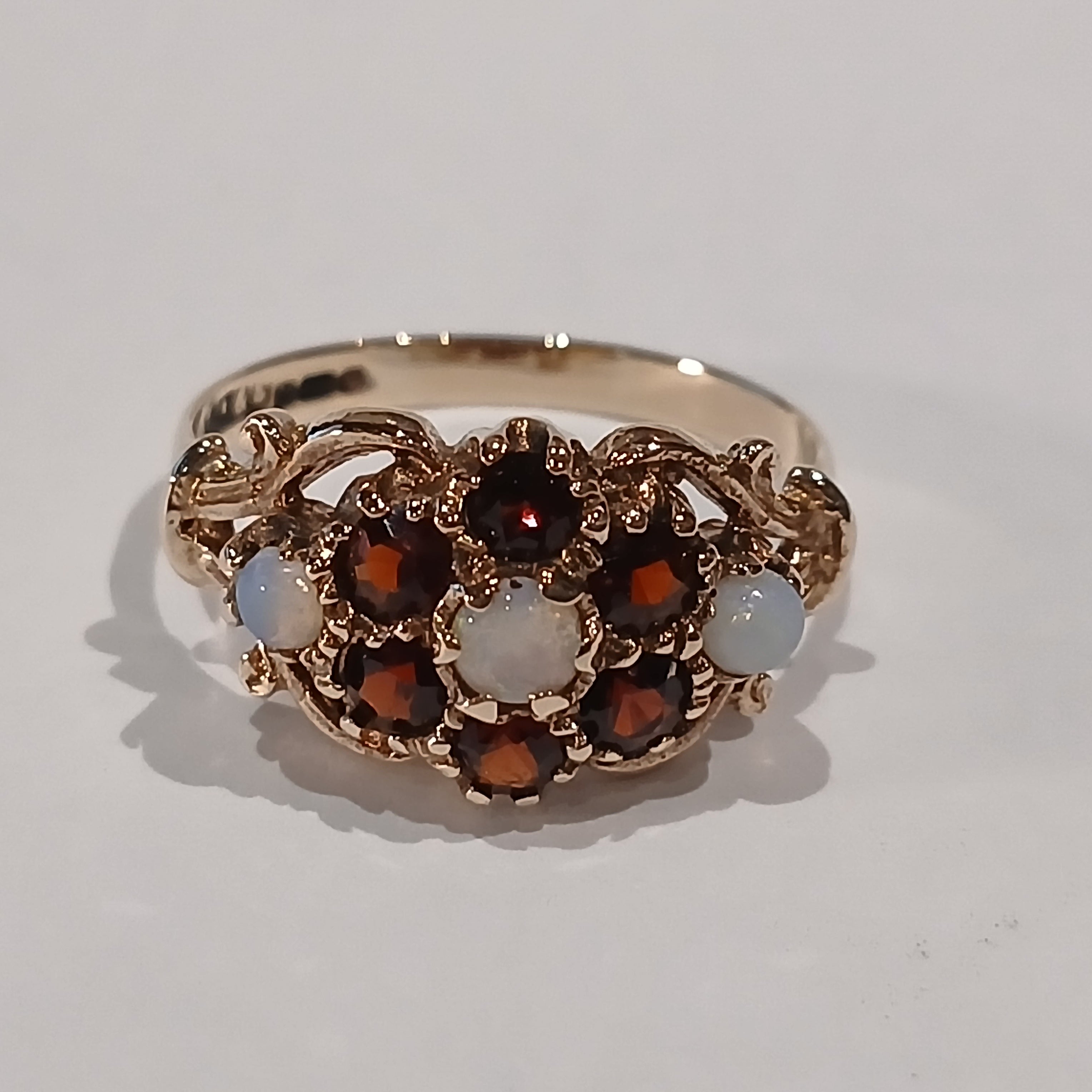 9YG 2.9G 6 GARNET & 3 OPAL CLUSTER RING P | PRE OWNED