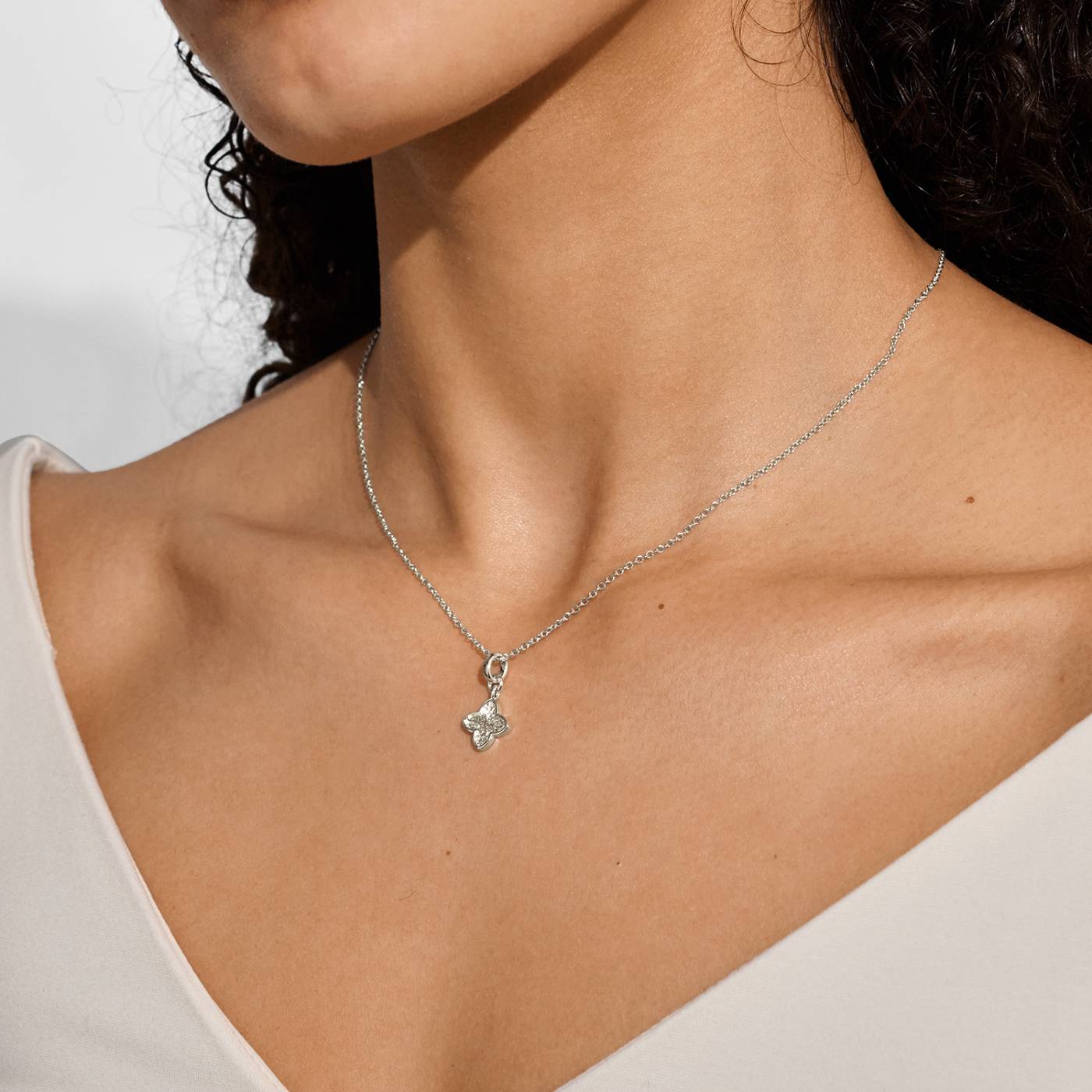 SIGNATURE CLOVER COLLECTION | TEXTURED CLOVER SP Necklet by Joma