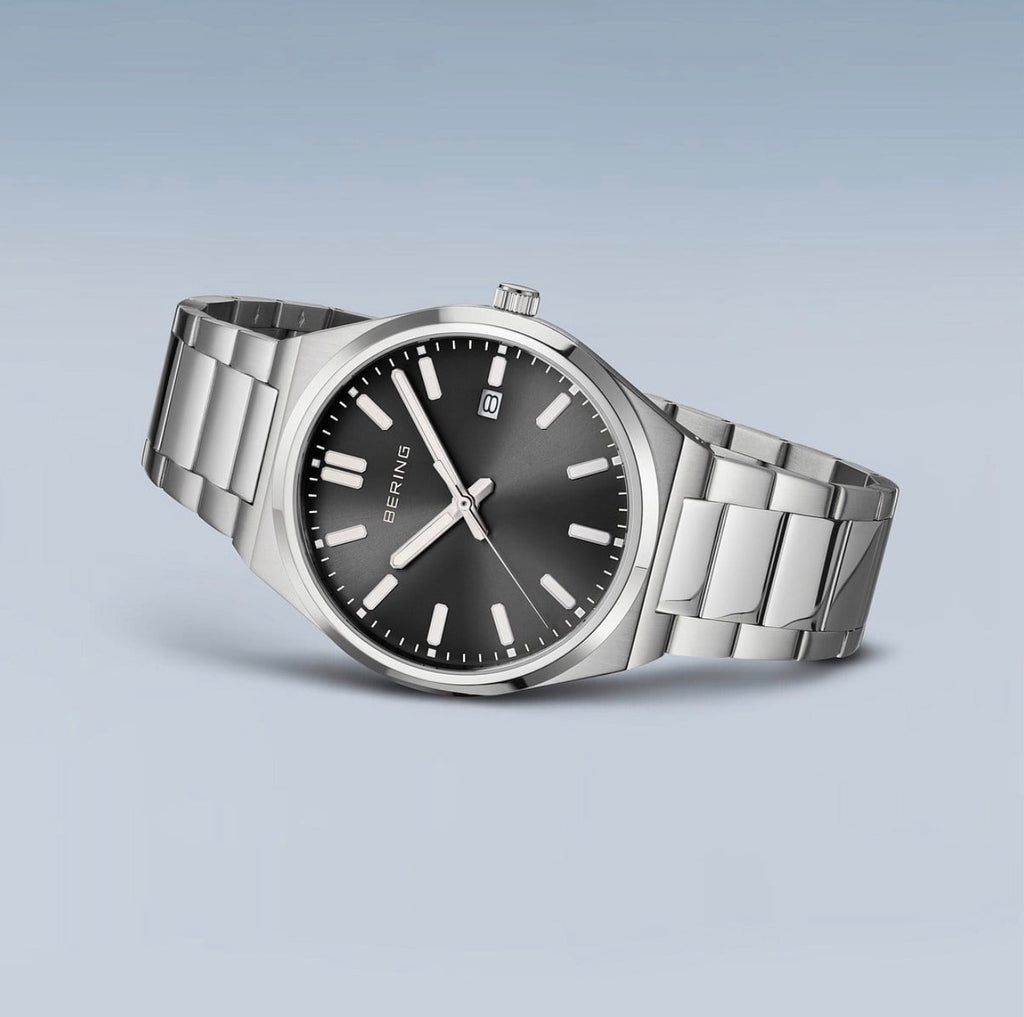 GNTS BERING SS RND BLK DL.D CLASSIC BW