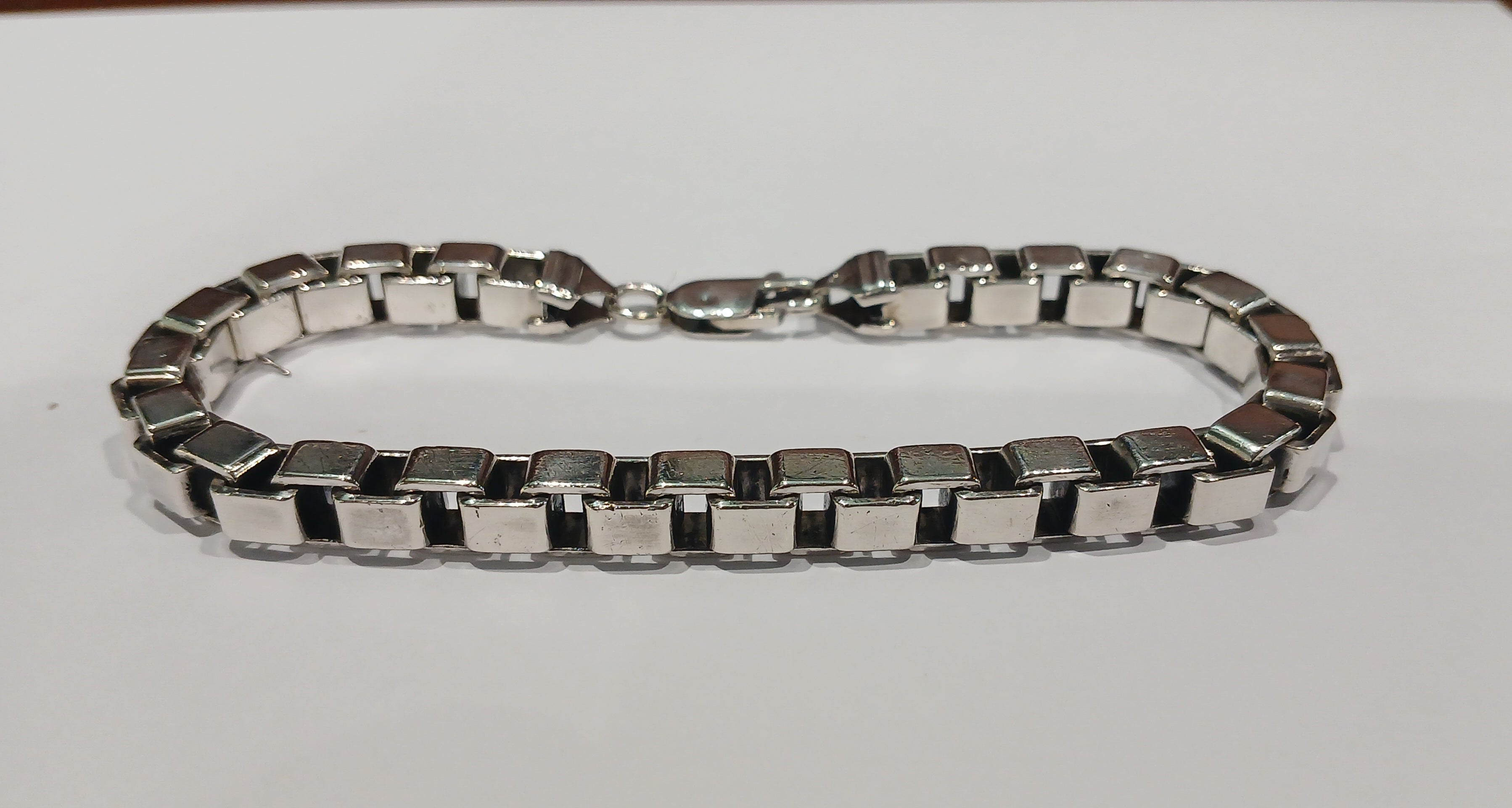 Silver heavy weight Gents Box Bracelet