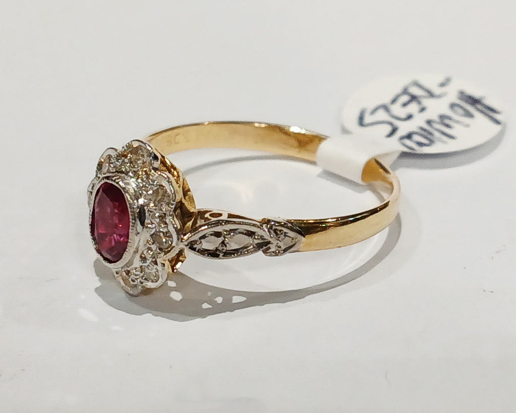 18ct Yellow Gold Ruby & Diamond Cluster Ring