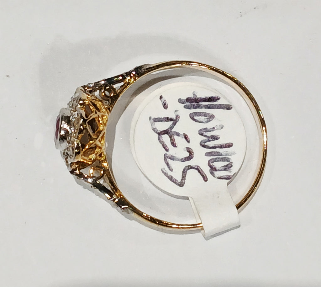 18ct Yellow Gold Ruby & Diamond Cluster Ring