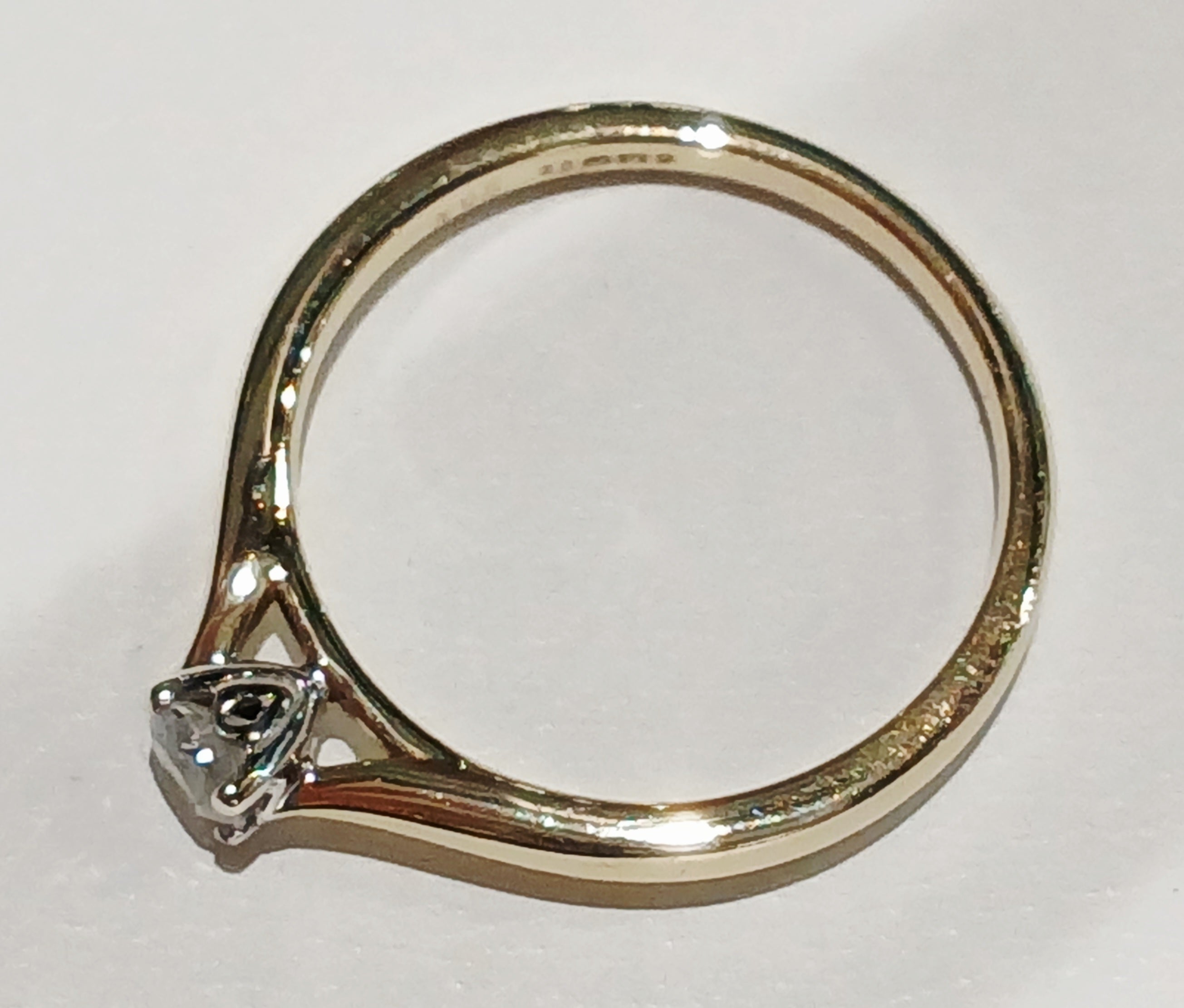 9ct Yellow Gold 0.20CT Diamond Solitaire Ring