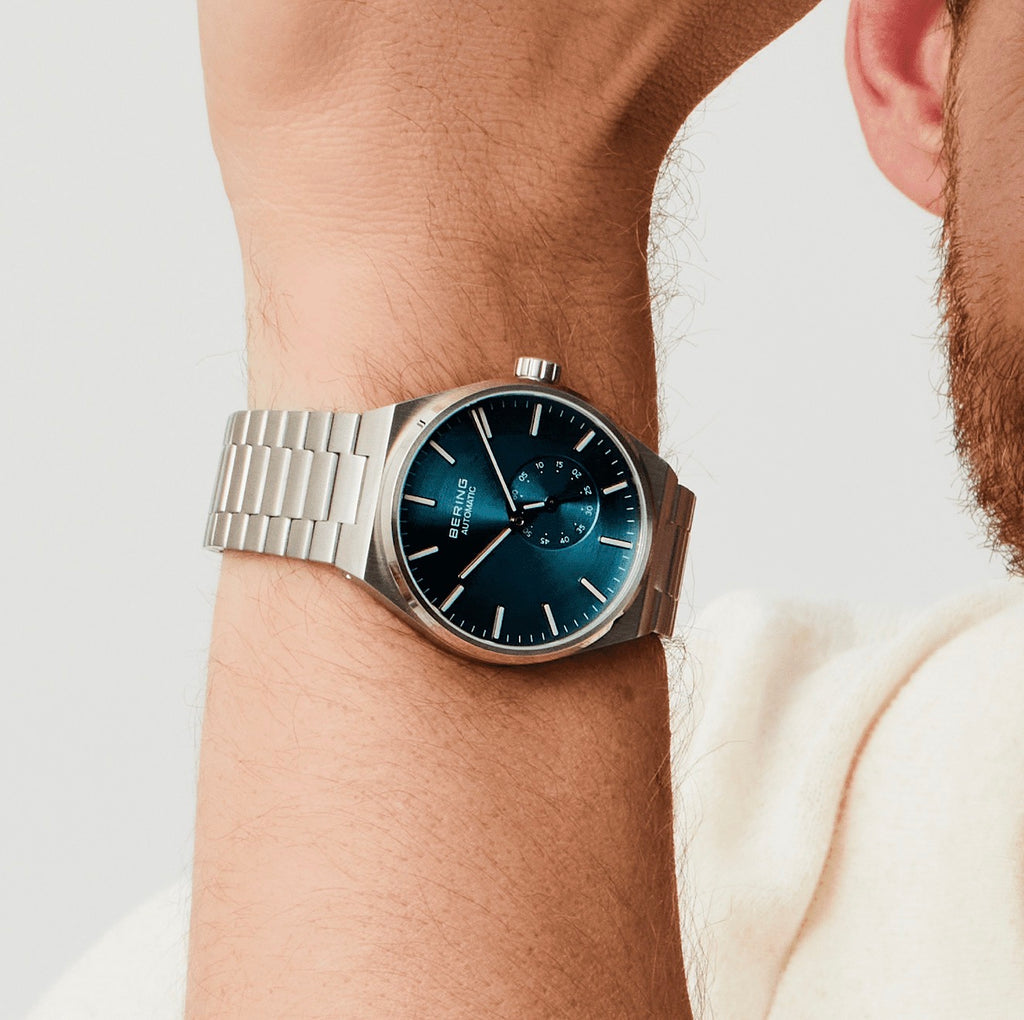 GNTS BERING SS RND PALE BLU DL AUTO BW CH