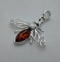 SILV OVAL COGNAC AMBER BEE PENDANT