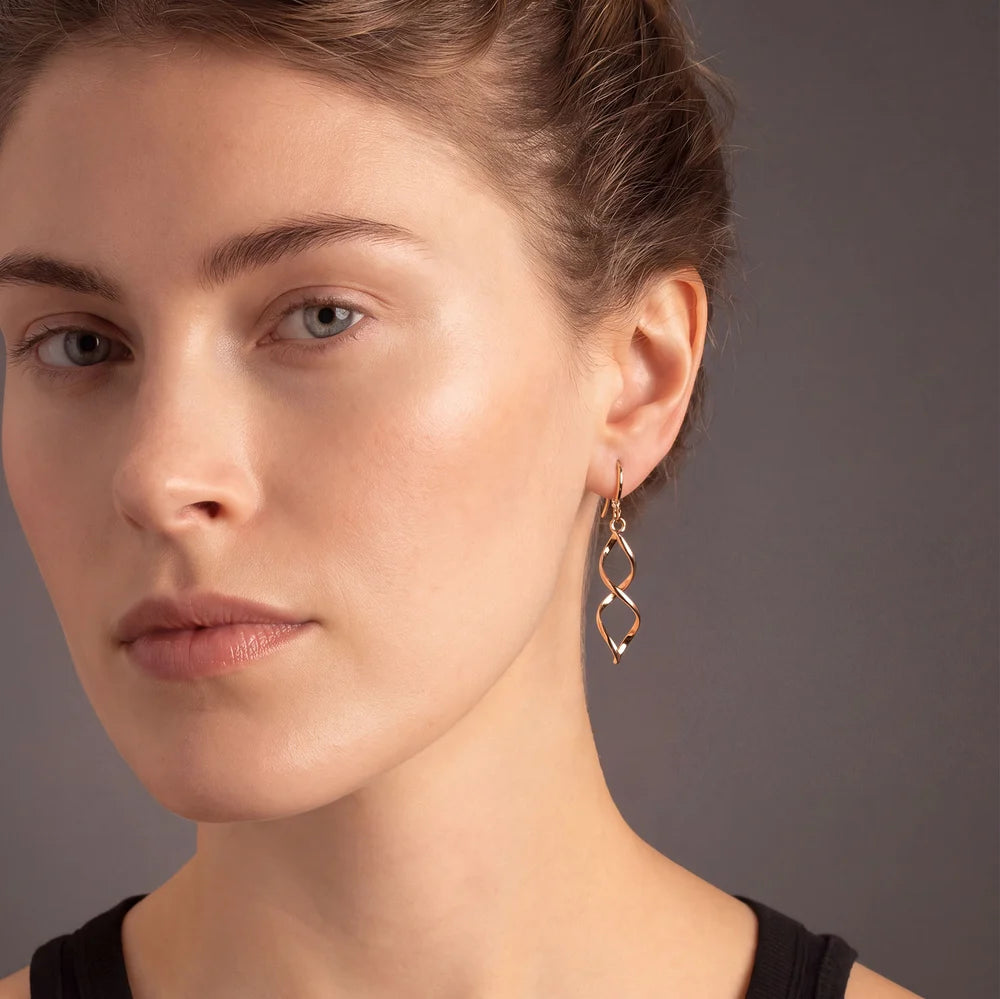 SILVER LONGER OPEN TWISTING EARRINGS | 30533