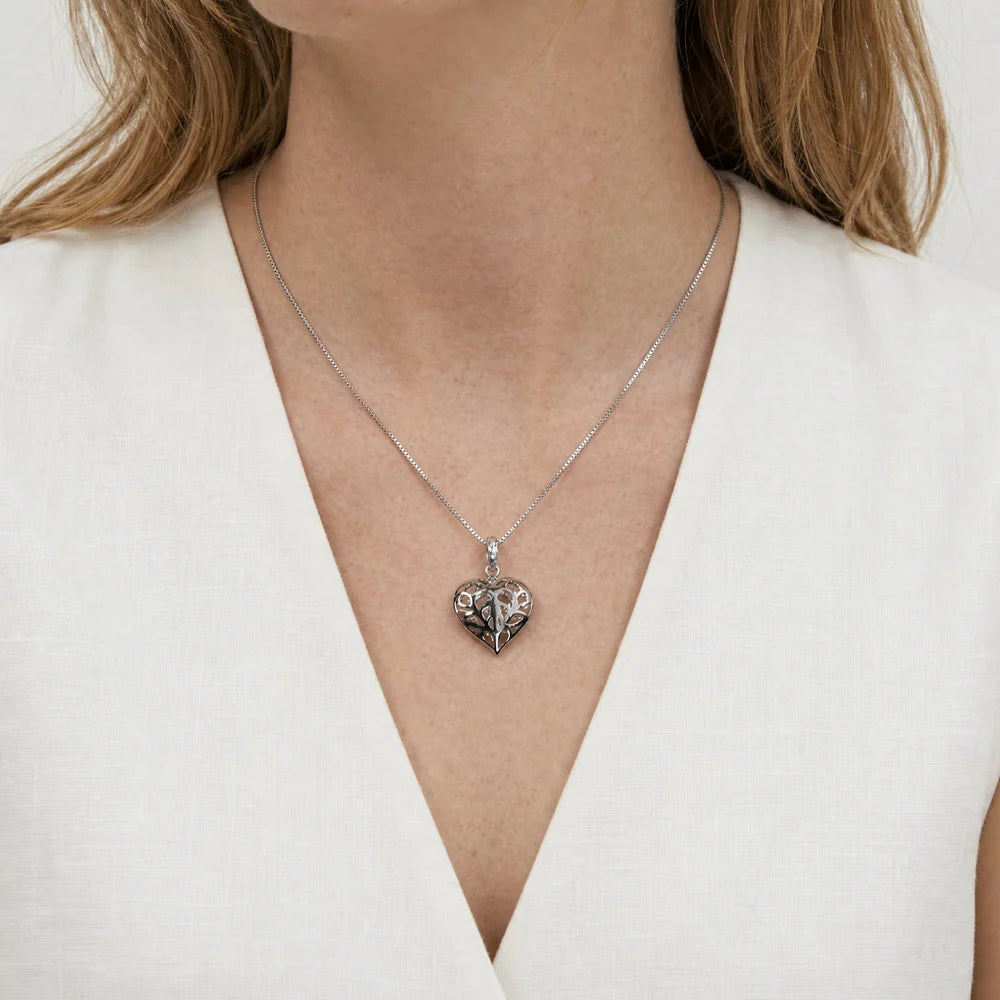 SILVER HANGING HEART OF YORKSHIRE PENDANT & CHAIN | 33852