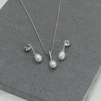 SILVER & CZ PAVE OVAL PEARL & CHAIN | 38695