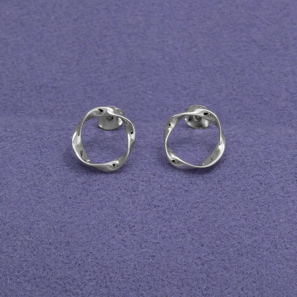 SILVER TWISTING OPEN CIRCLE STUD EARRINGS | 39267