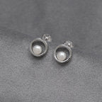 SILVER OPEN CIRCLE PEARL STUD EARRINGS
