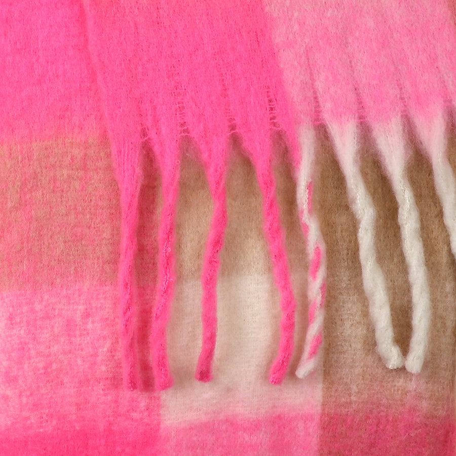 NEON PINK MIX FLUFFY CHECK SCARF