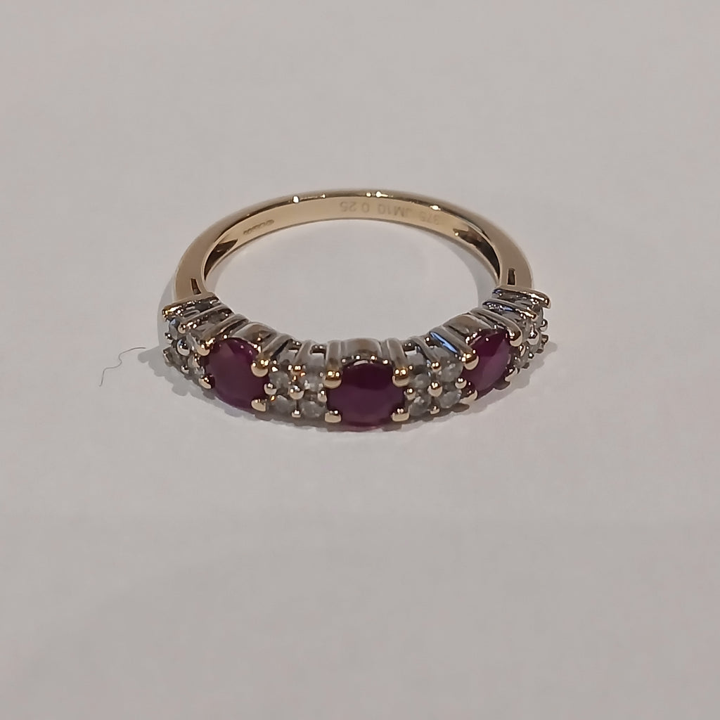 9YG 2.2G 3 RND RUBY & 16 DIAMOND ETERNITY RING M | PRE OWNED