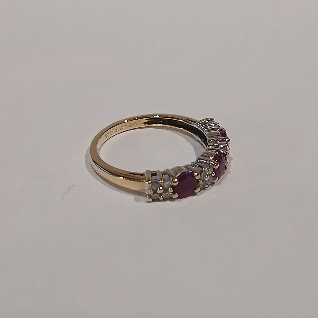 9YG 2.2G 3 RND RUBY & 16 DIAMOND ETERNITY RING M | PRE OWNED