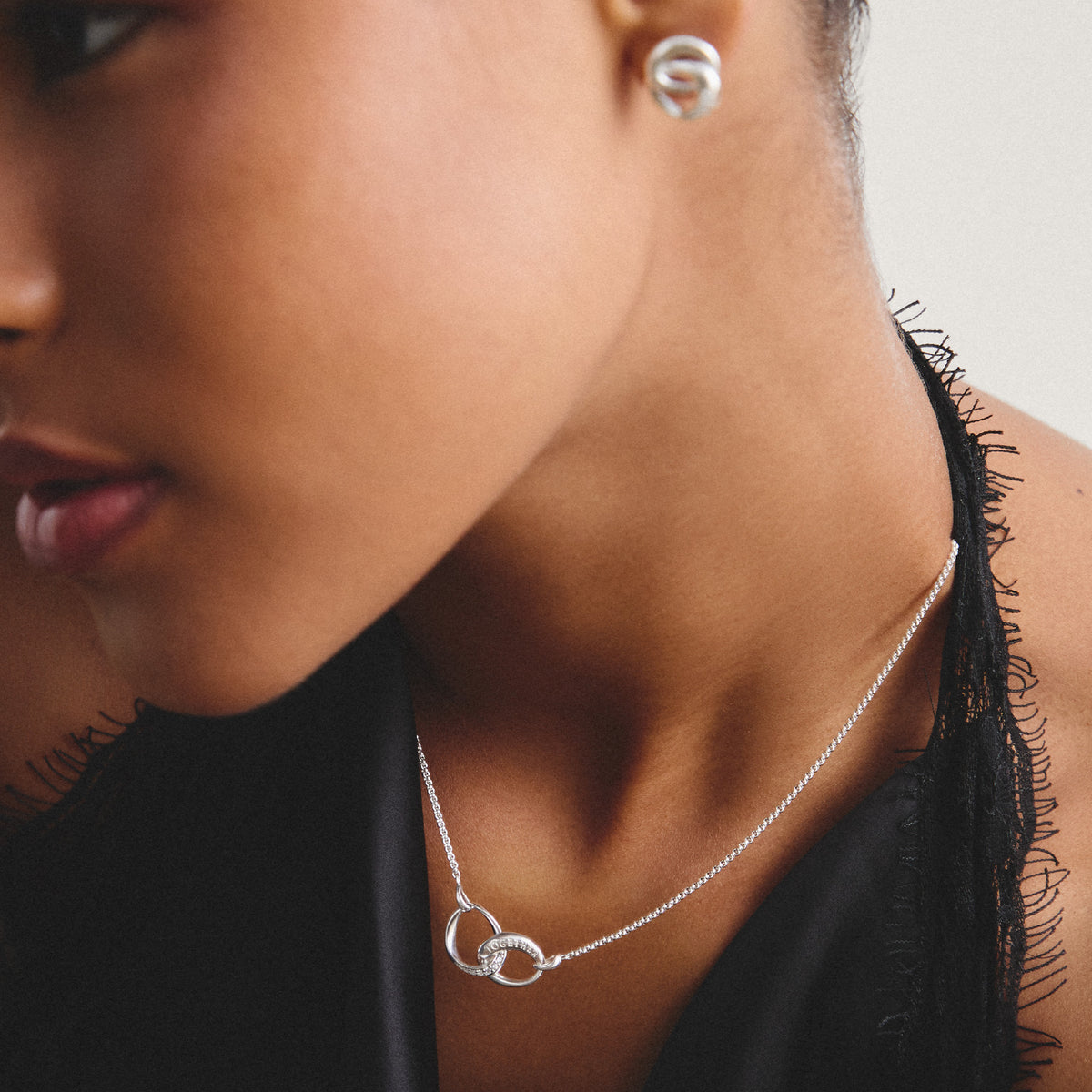 Thomas Sabo SILVER TOGETHER WHITE CZ SET PENDANT & CHAIN