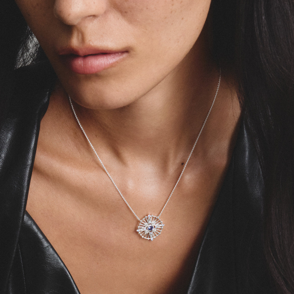 Thomas Sabo SILVER BLUE CZ SET RND STAR DESIGN PENDANT & CHAIN