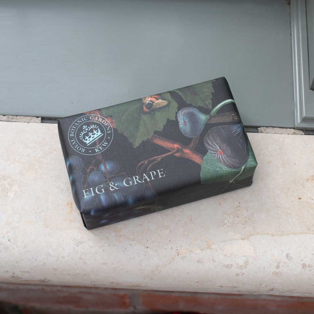 KEW GARDENS FIG & GRAPE SOAP 240G BAR by CHRISTINA MAY