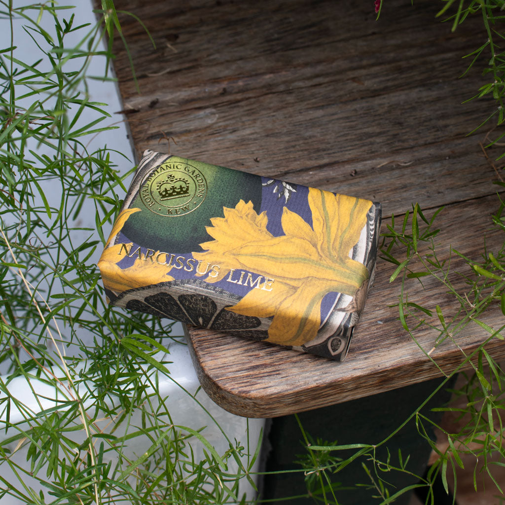 KEW GARDENS NARCISSUS LIME SOAP 240G BAR by CHRISTINA MAY