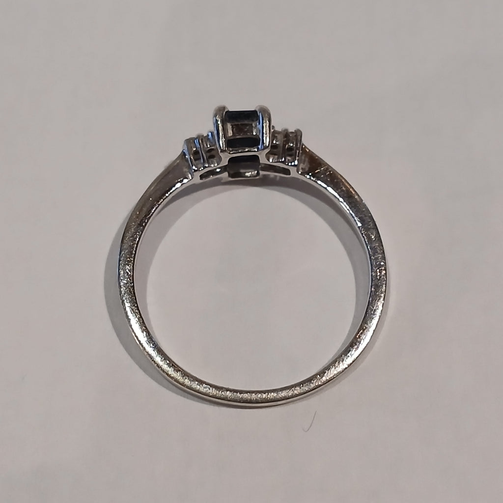9WG 1.9G 3 RECT SAPPHIRE & 8 DIAMOND DRESS RING Q | PRE OWNED