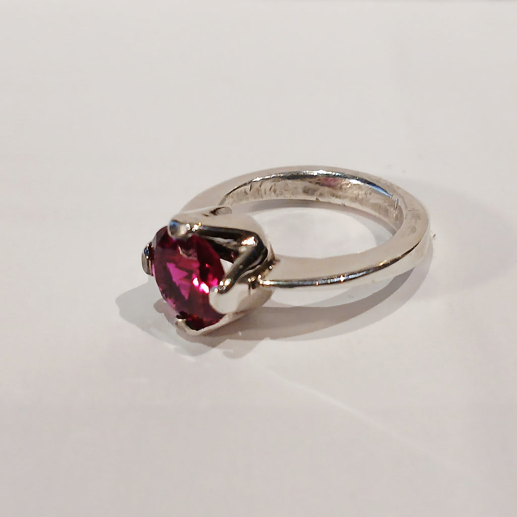 SILVER 5.6G ROUND DEEP PINK CZ SOLITAIRE RING L | PRE OWNED