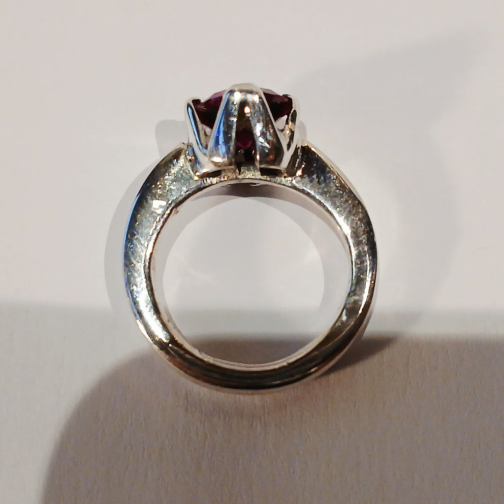 SILVER 5.6G ROUND DEEP PINK CZ SOLITAIRE RING L | PRE OWNED