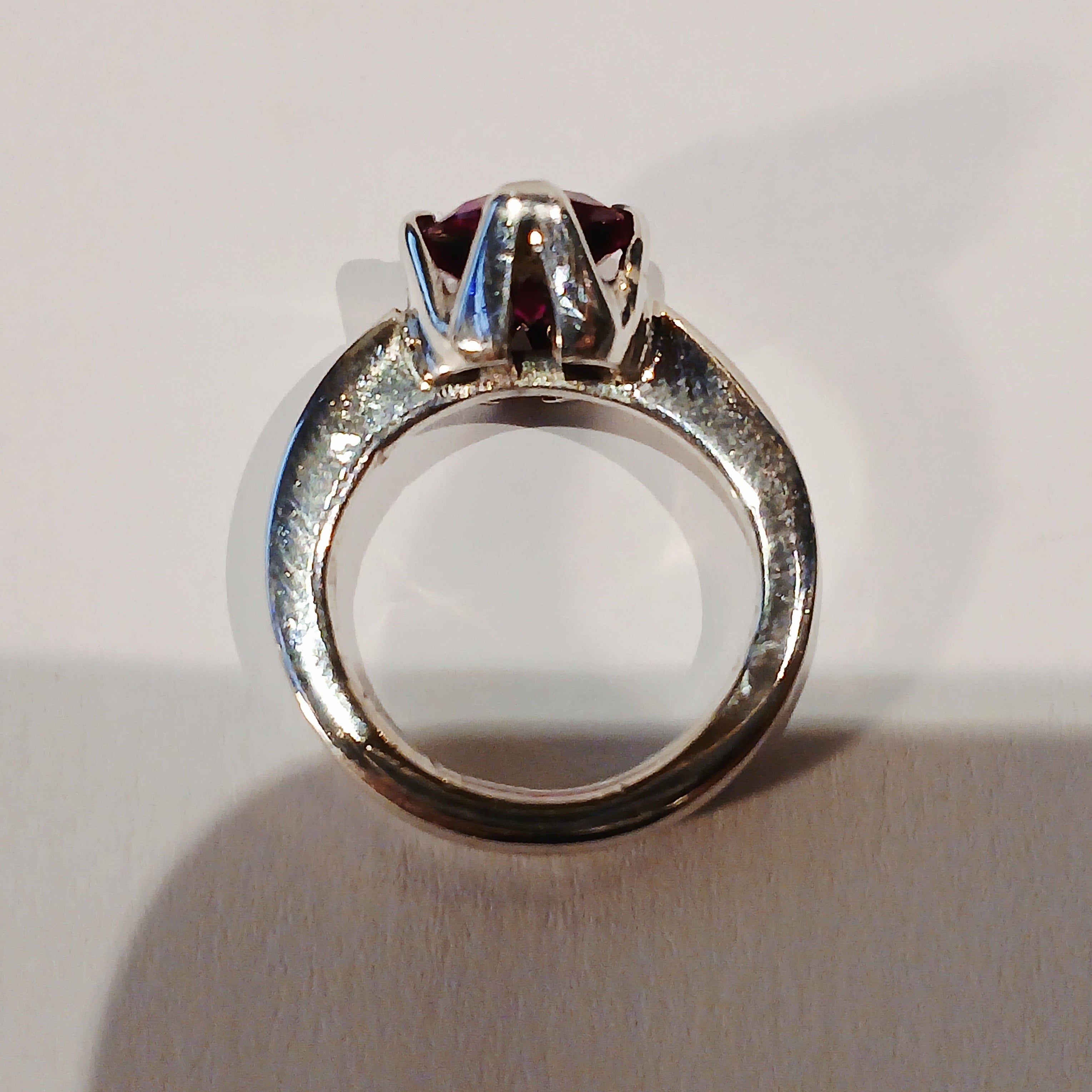 SILVER 5.6G ROUND DEEP PINK CZ SOLITAIRE RING L | PRE OWNED