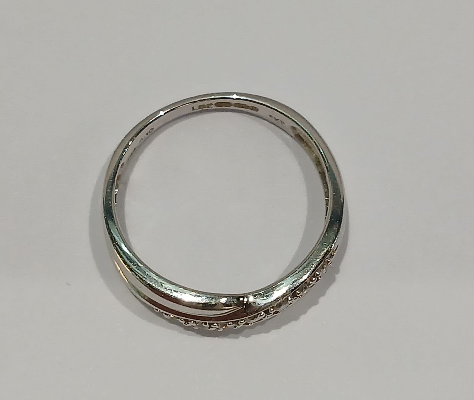 Ladies 9ct White Gold Diamond Eternity Ring