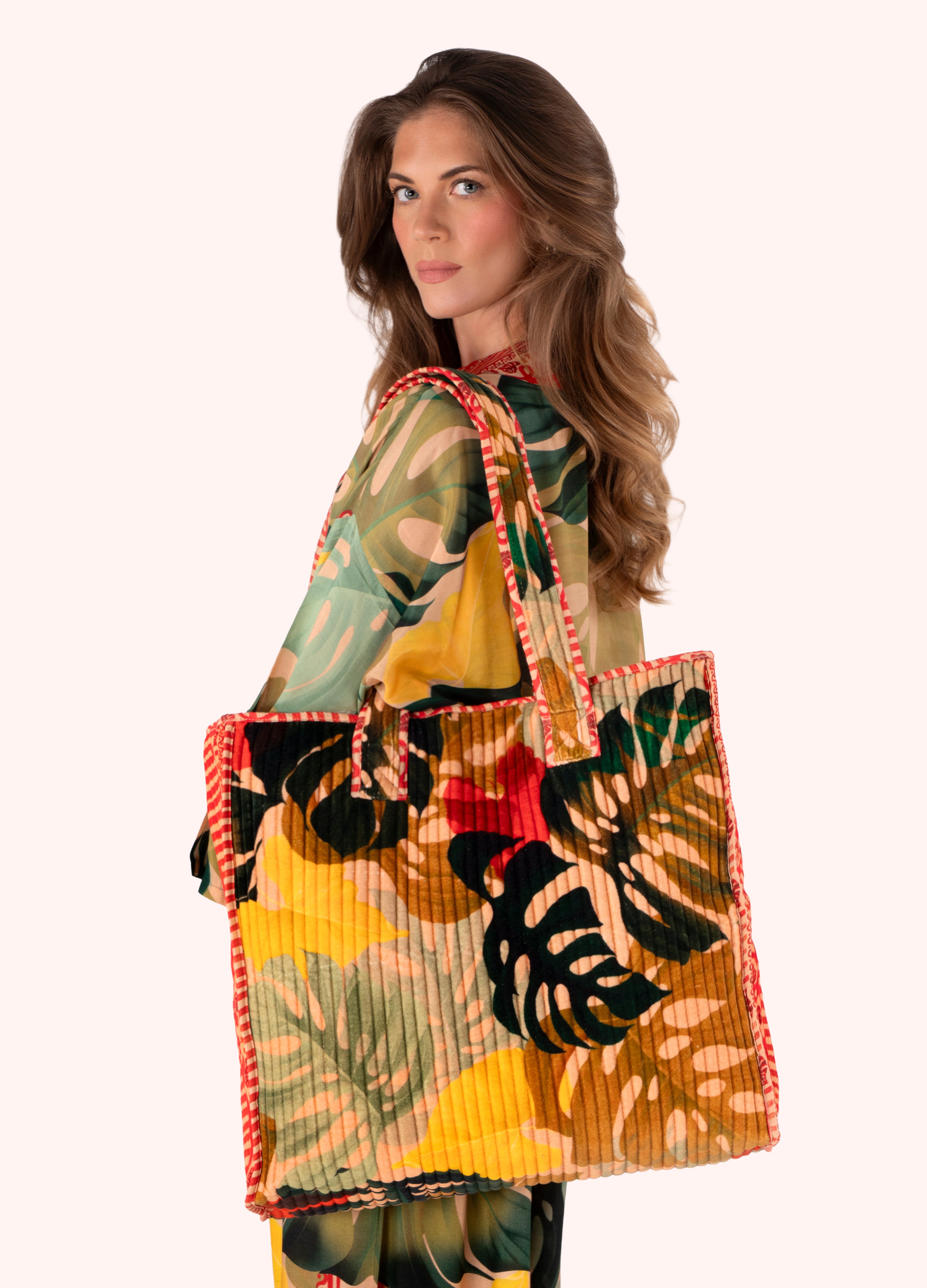 EXOTIC LEAVES LUX COTTON VELVET QUILTED TOTE BAG