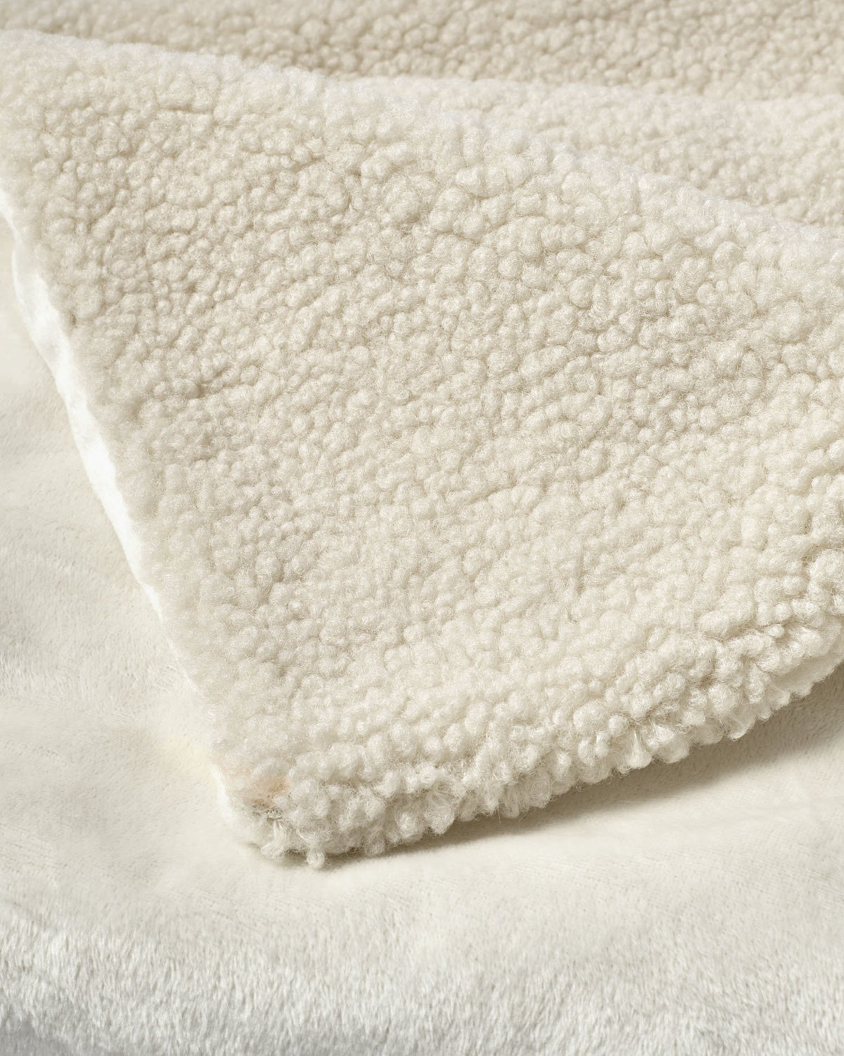 OFF WHT BORG BABY BLANKET bY KATIE LOXTON
