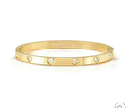 029529/020 NOMINATION STEEL GOLD FINISH WHT CZ HEART MEDIUM SIZE PRETTY BANGLE