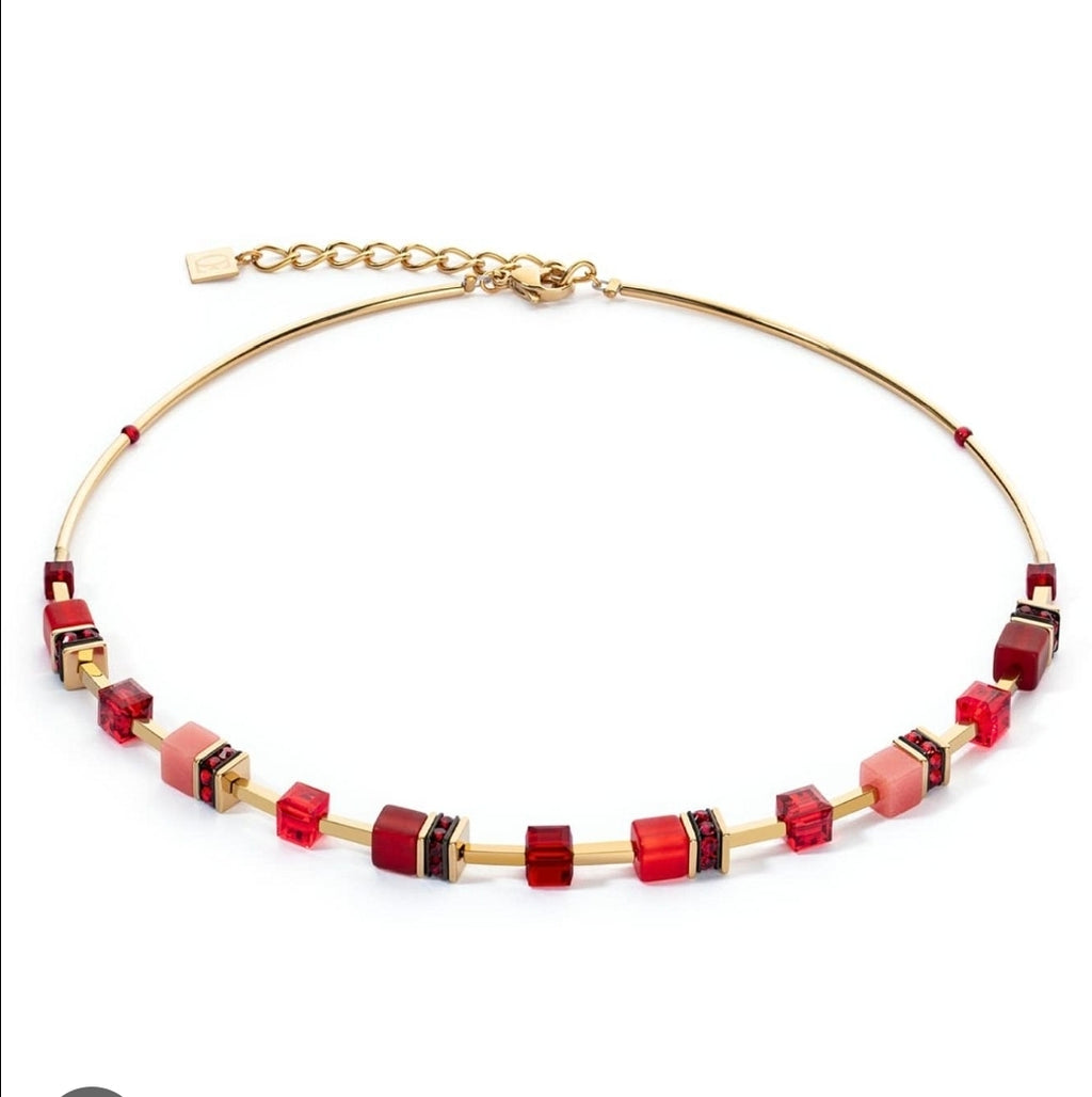 COEUR GP RED & PINK SWAROV 1/2 GEOCUBE NLET