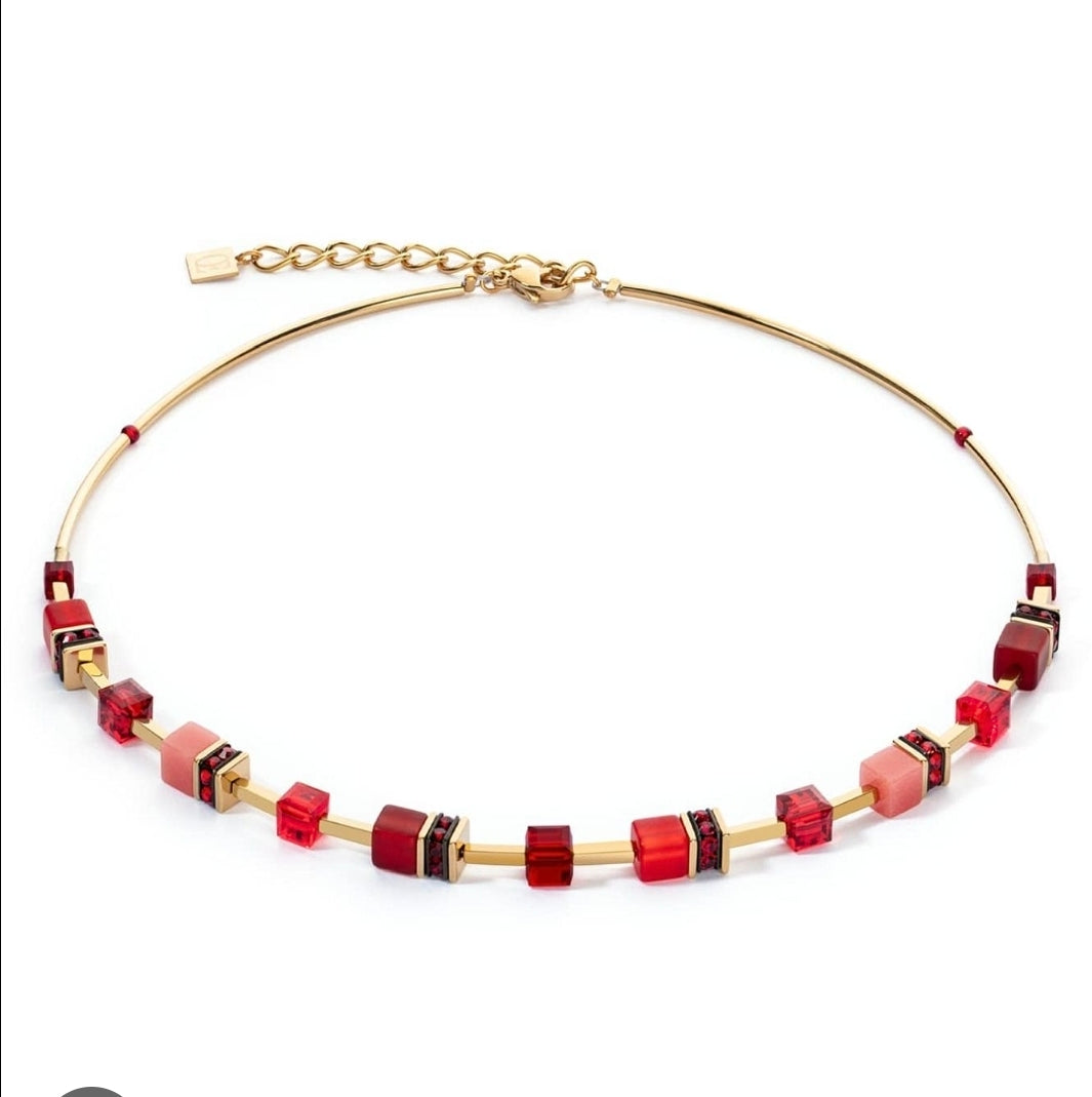 COEUR GP RED & PINK SWAROV 1/2 GEOCUBE NLET