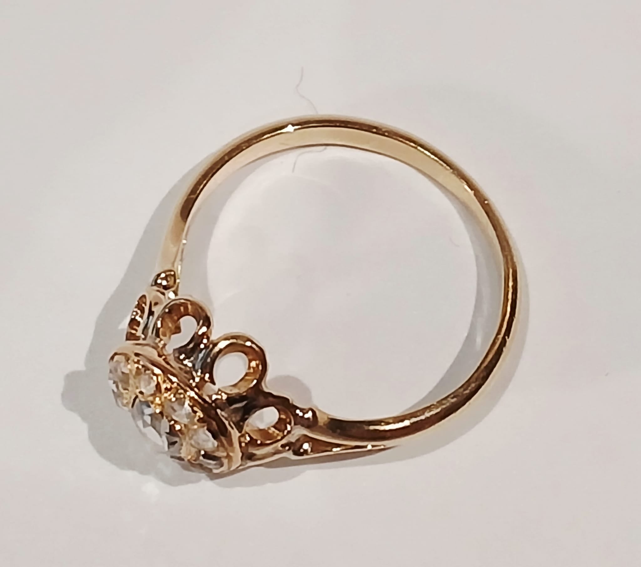 18ct YELLOW GOLD 11 ROSE CUT DIAMOND RND CLUSTER RING