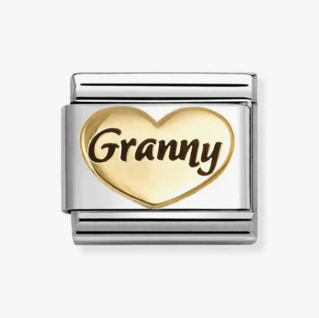 030285/81 NOMINATION GRANNY ENAMEL HEART CHARM